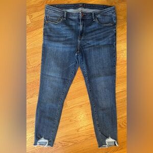 Abercrombie & Fitch Skinny Jeans w raw hem, Sz 14